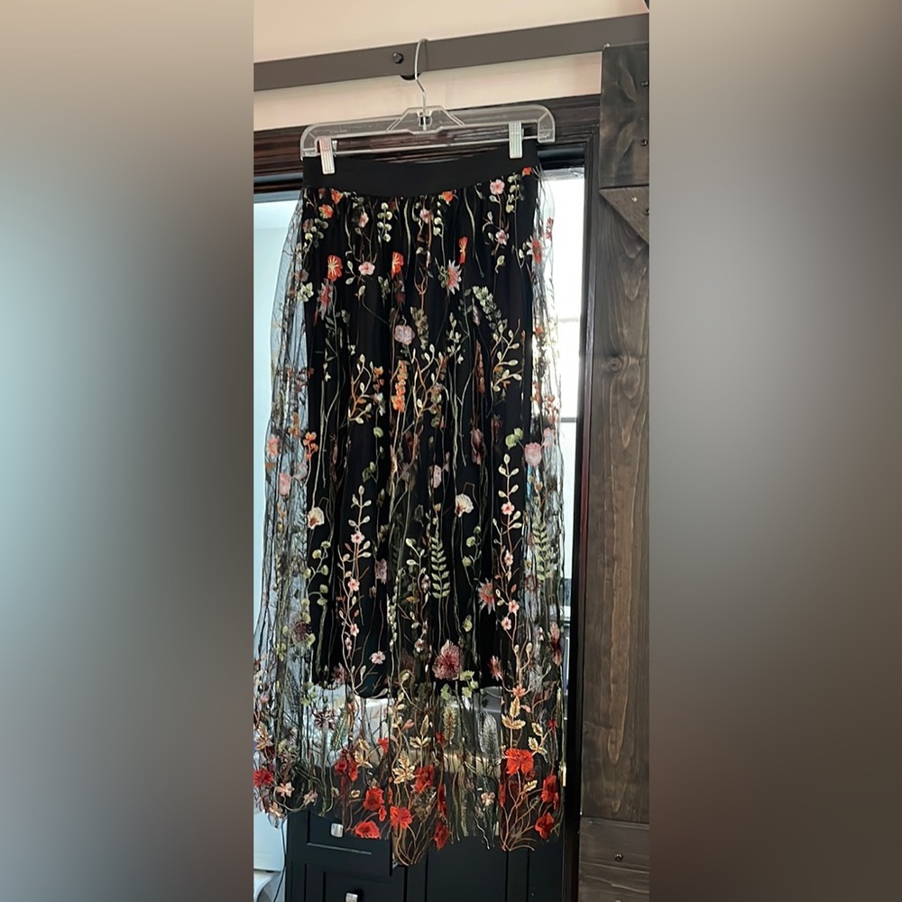 Helen’s Heart GORGEOUS skirt NWT